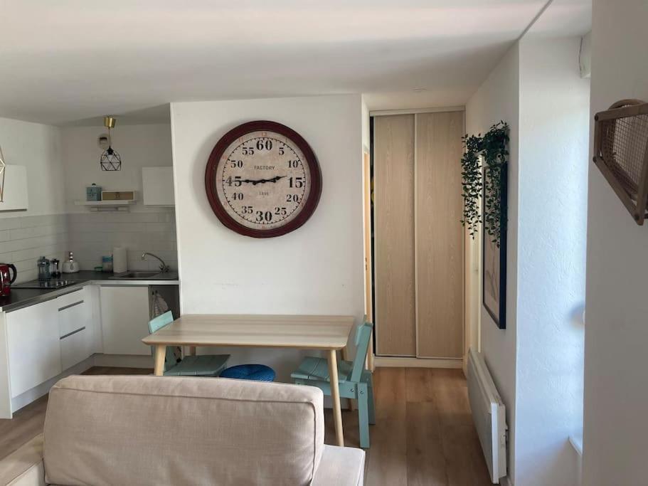 Appartement 1 Chambre Proximite Port De Commerce Et Gare Sncf ブレスト エクステリア 写真